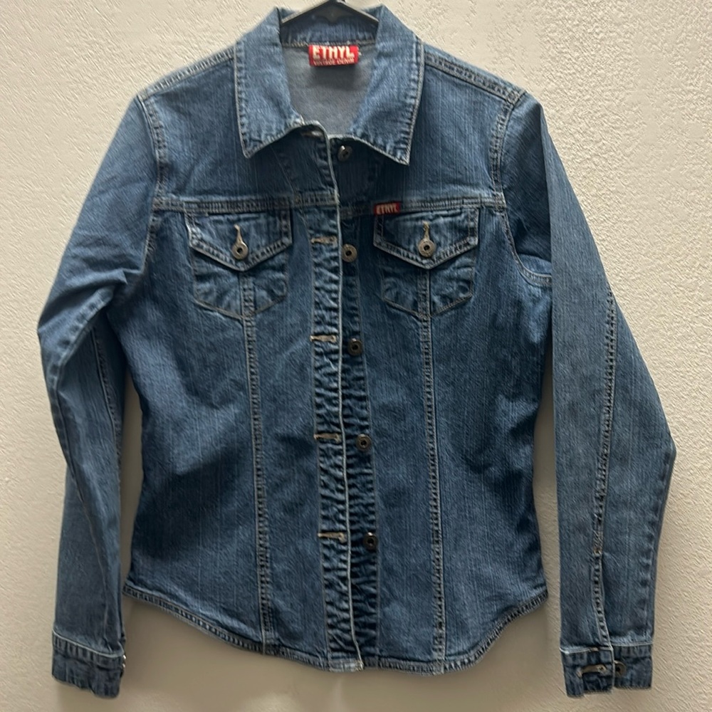 Ethyl women’s fited jacket size guess, large to Med. 19” across chest.